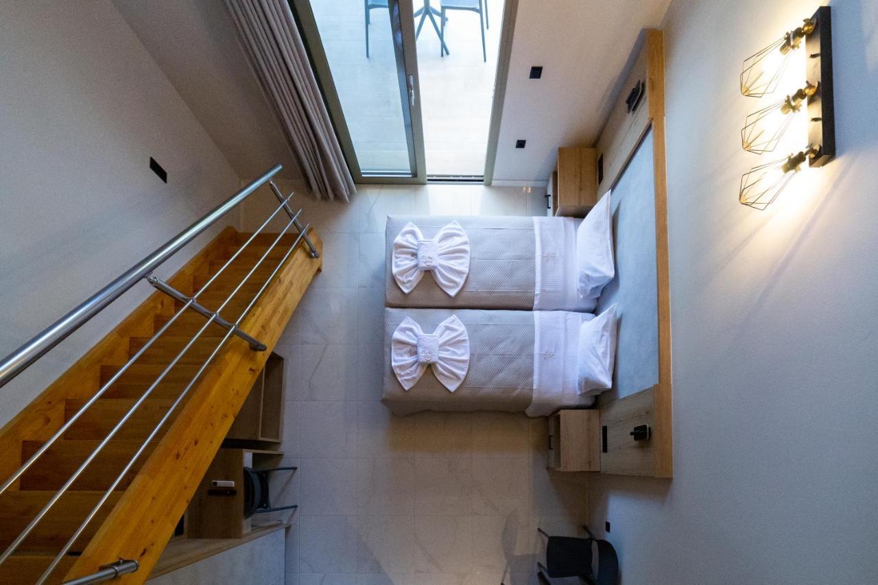Sky View Suites Kefalonia Vovikes Bagian luar foto